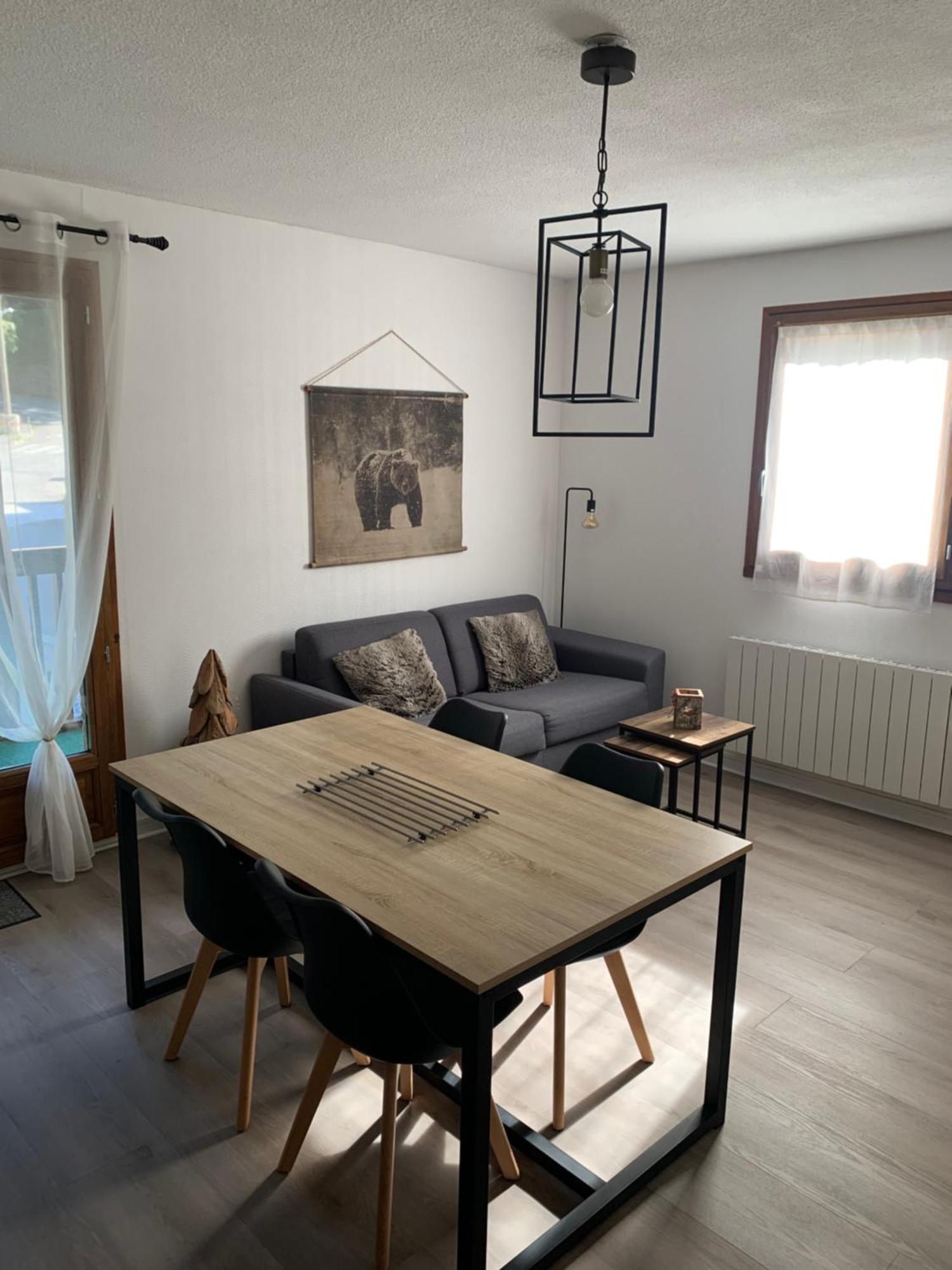 Appartement Au Pied Des Telecabines Res La Soulan Bagneres-de-Luchon Exterior photo
